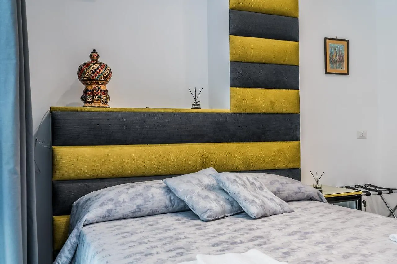 Naples & Love Rooms